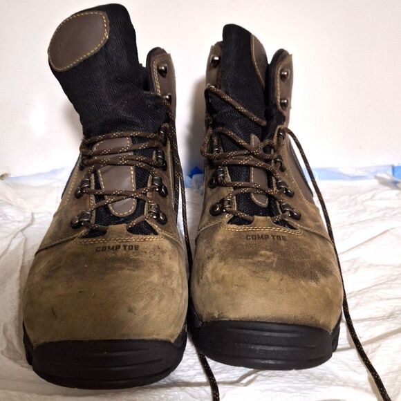 Danner Men's Workboots Vibrum Soles Leather Safety Toe Durable As-Is Size 16 - Picture 1 of 11